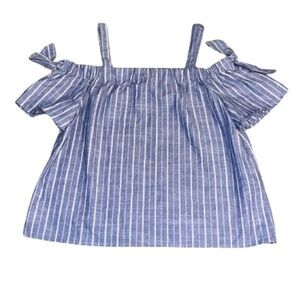 Love Tree blue chambray off the shoulder top size M